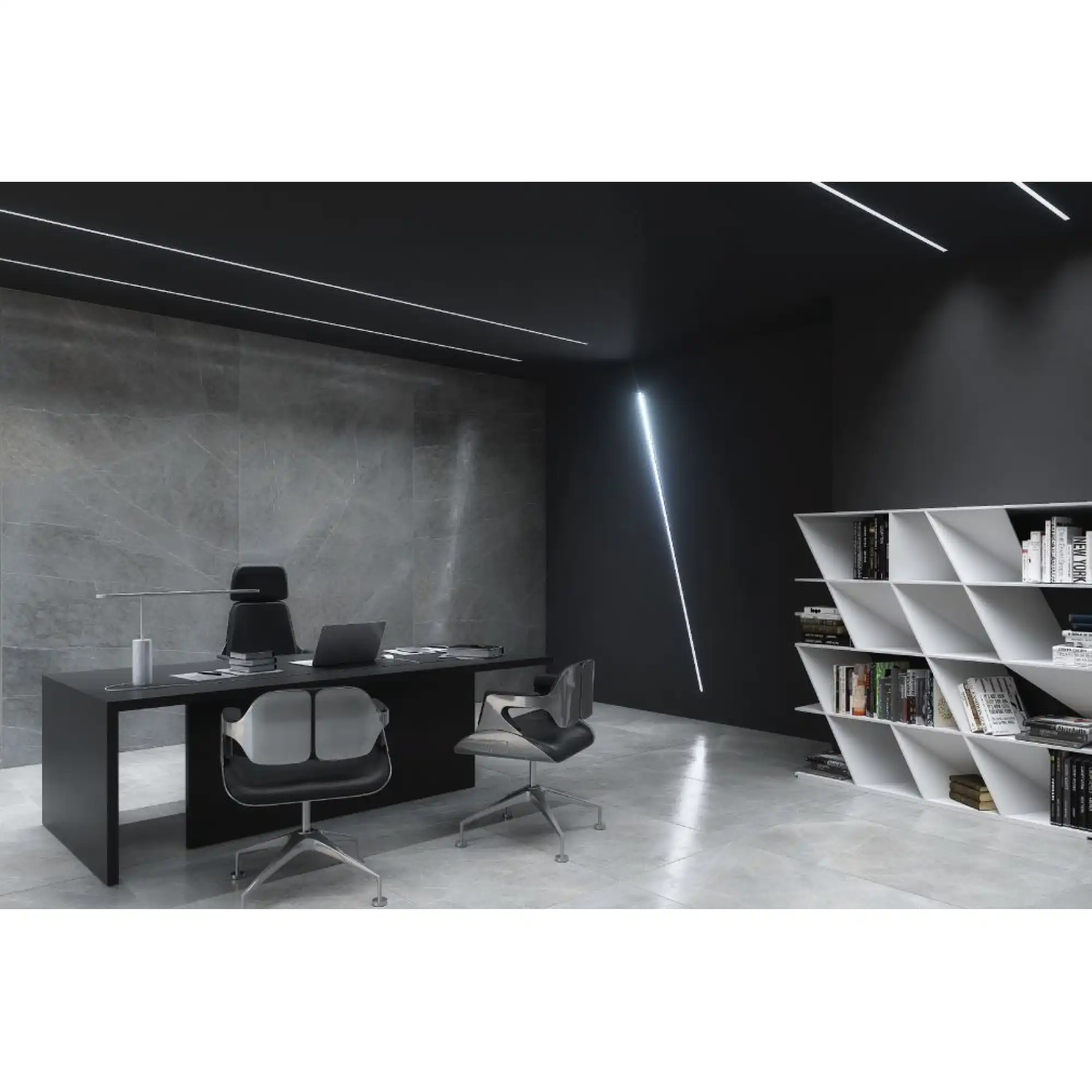 PFA8241_166369999886019