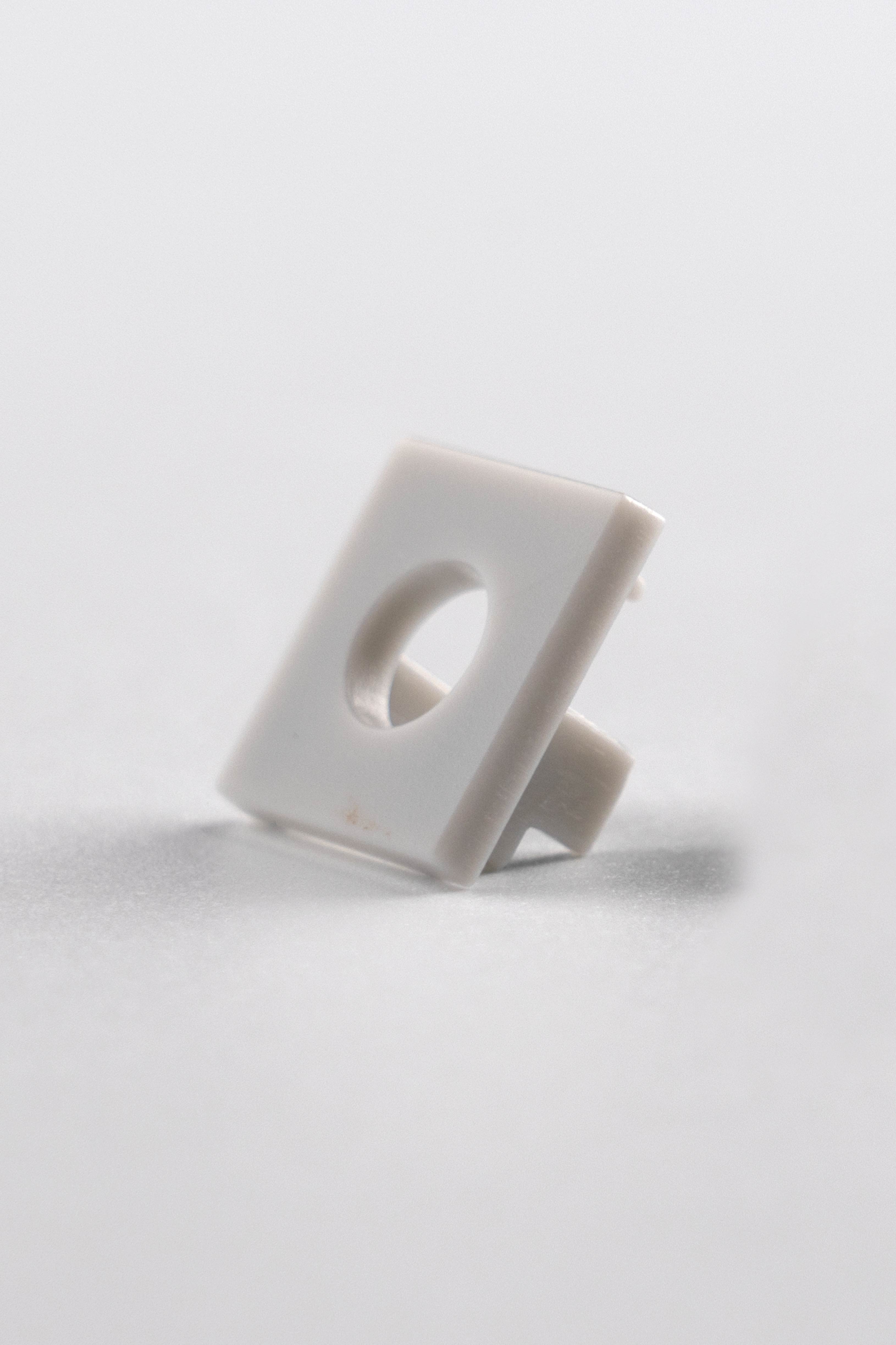 TPF81021_64140632375760